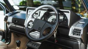 Image 21/50 of Volkswagen Golf Mk I GTI 1.8 (1991)