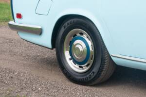 Image 21/50 of Rolls-Royce Silver Shadow I (1976)