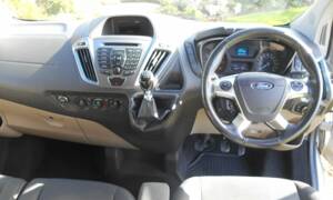 Immagine 6/9 di Ford Transit 2.0 TDCI (2017)