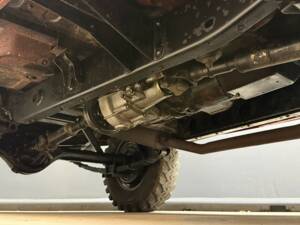 Immagine 43/50 di Toyota Land Cruiser FJ 40 (1975)