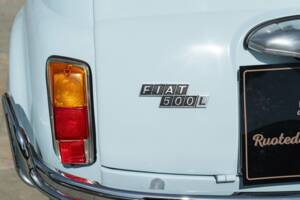 Image 23/47 of FIAT 500 L (1971)