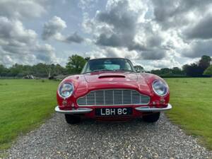 Bild 29/100 von Aston Martin DB 6 Vantage (1965)