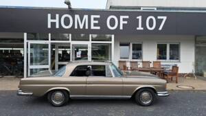 Bild 22/30 von Mercedes-Benz 280 SE 3,5 (1971)