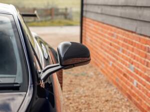 Image 38/65 of Aston Martin Vantage GT8 (2017)