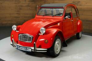 Image 10/19 of Citroën 2 CV 6 (1983)