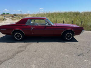 Image 6/8 of Mercury Cougar XR-7 (1967)