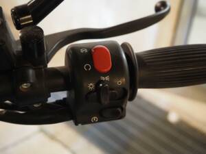 Bild 23/30 von Triumph DUMMY (2000)