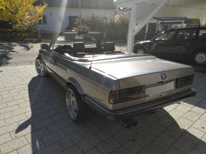 Bild 7/21 von BMW 325i (1988)