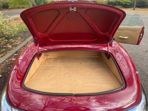 Immagine 47/50 di Jaguar E-Type V12 (1973)