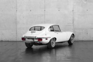 Bild 4/40 von Jaguar E-Type V12 (1972)