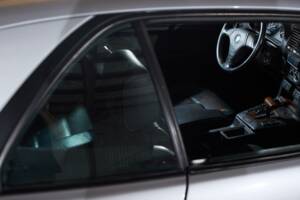 Immagine 21/27 di BMW 328i (1995)