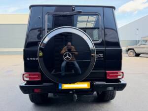 Image 4/24 of Mercedes-Benz G 500 (LWB) (2016)