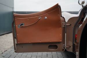 Image 25/50 of Jaguar XK 120 OTS (1950)