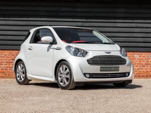 Bild 1/50 von Aston Martin Cygnet (2011)