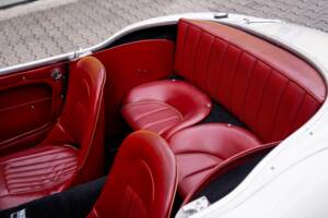 Image 9/72 de Austin-Healey 3000 Mk II (BJ7) (1962)