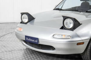 Bild 19/50 von Mazda MX-5 1.6 (1990)