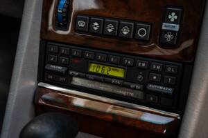 Bild 10/50 von Mercedes-Benz 500 SEL (1984)