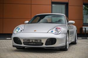 Afbeelding 47/73 van Porsche 911 Carrera 4S (2002)