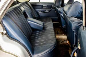Afbeelding 7/50 van Mercedes-Benz 240 D (1976)