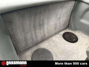 Bild 14/15 von Mercedes-Benz 380 SL (1985)