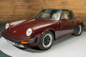 Image 4/19 of Porsche 911 Carrera 3.2 (1984)