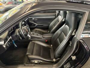 Bild 37/39 von Porsche 911 Turbo (2018)