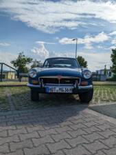 Image 38/40 of MG MGB GT V8 (1973)