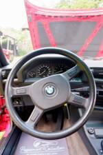 Imagen 15/26 de BMW 318i (1992)