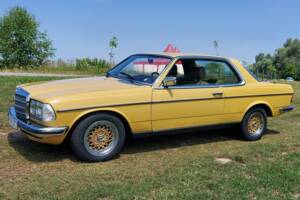 Immagine 7/8 di Mercedes-Benz 280 CE (1980)