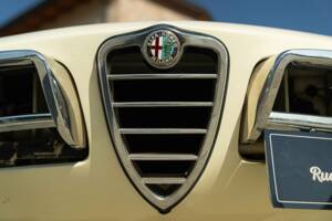 Bild 13/50 von Alfa Romeo 1750 Spider Veloce (1969)