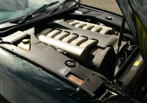 Image 48/50 of Aston Martin DB 7 Vantage (2000)