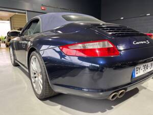 Image 4/9 de Porsche 911 Carrera S (WLS) (2005)