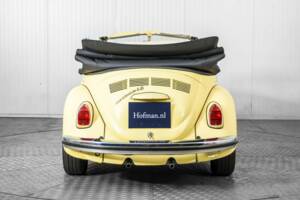 Immagine 13/50 di Volkswagen Käfer 1302 (1971)