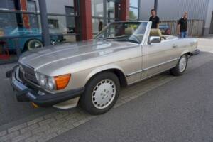 Bild 9/36 von Mercedes-Benz 560 SL (1989)