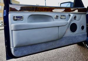Bild 24/50 von Bentley Continental R (1996)