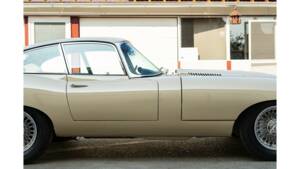 Bild 22/102 von Jaguar E-Type 4.2 (1966)