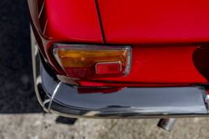 Image 24/50 of Alfa Romeo Giulia 1600 Sprint GT Veloce (1966)