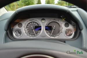Image 36/50 of Aston Martin V8 Vantage (2007)