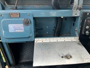 Image 8/18 de Land Rover 109 (1970)