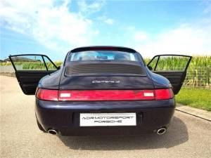 Image 6/20 de Porsche 911 Carrera 4 (1995)