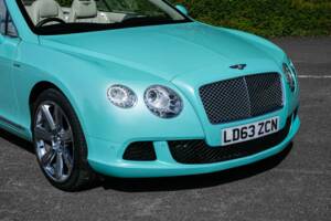 Image 8/38 of Bentley Continental GTC V8 (2013)