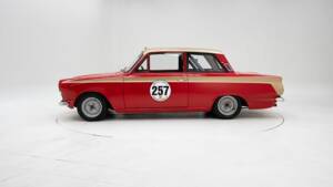Image 8/15 of Ford Cortina 1200 (1965)