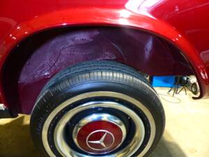 Image 64/70 de Mercedes-Benz 230 SL (1966)