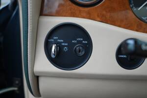 Bild 17/86 von Bentley Continental R (1997)