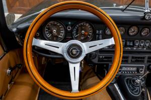 Image 11/34 de Jaguar Type E V12 (1972)