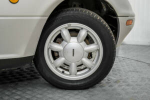 Immagine 43/50 di Mazda MX-5 1.6 (1995)