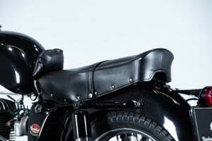 Image 16/50 of Mondial 125 (1961)