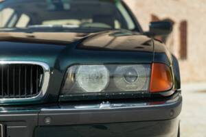 Bild 16/50 von BMW 725tds (1997)