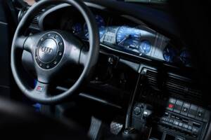 Image 44/113 of Audi S6 Plus Avant (1996)