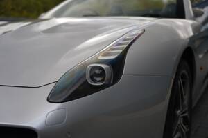 Bild 38/50 von Ferrari California T (2015)